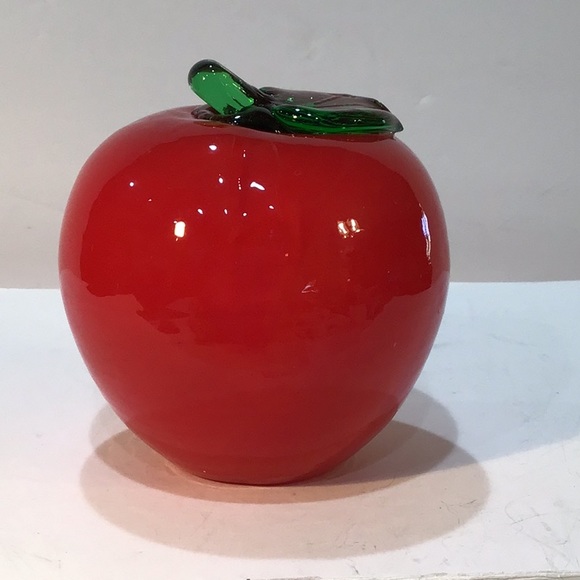 Blown glass Art apple EUC - Picture 2 of 4